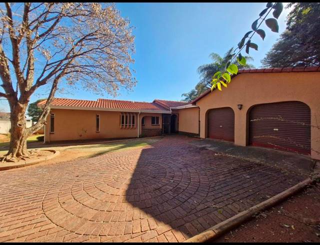 3 BEDROOM HOUSE FOR SALE IN BIRCH ACRES